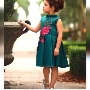 Trish Scully child dress size 6-12 months